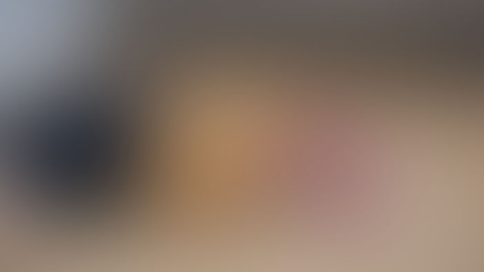 61 exclusive pictures.